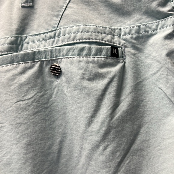 Hurley - Picture 5 of 10